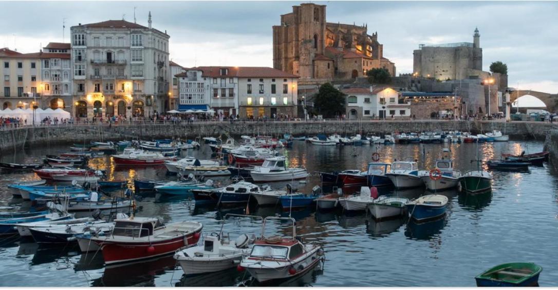 Hotel Jmca à Castro Urdiales Extérieur photo