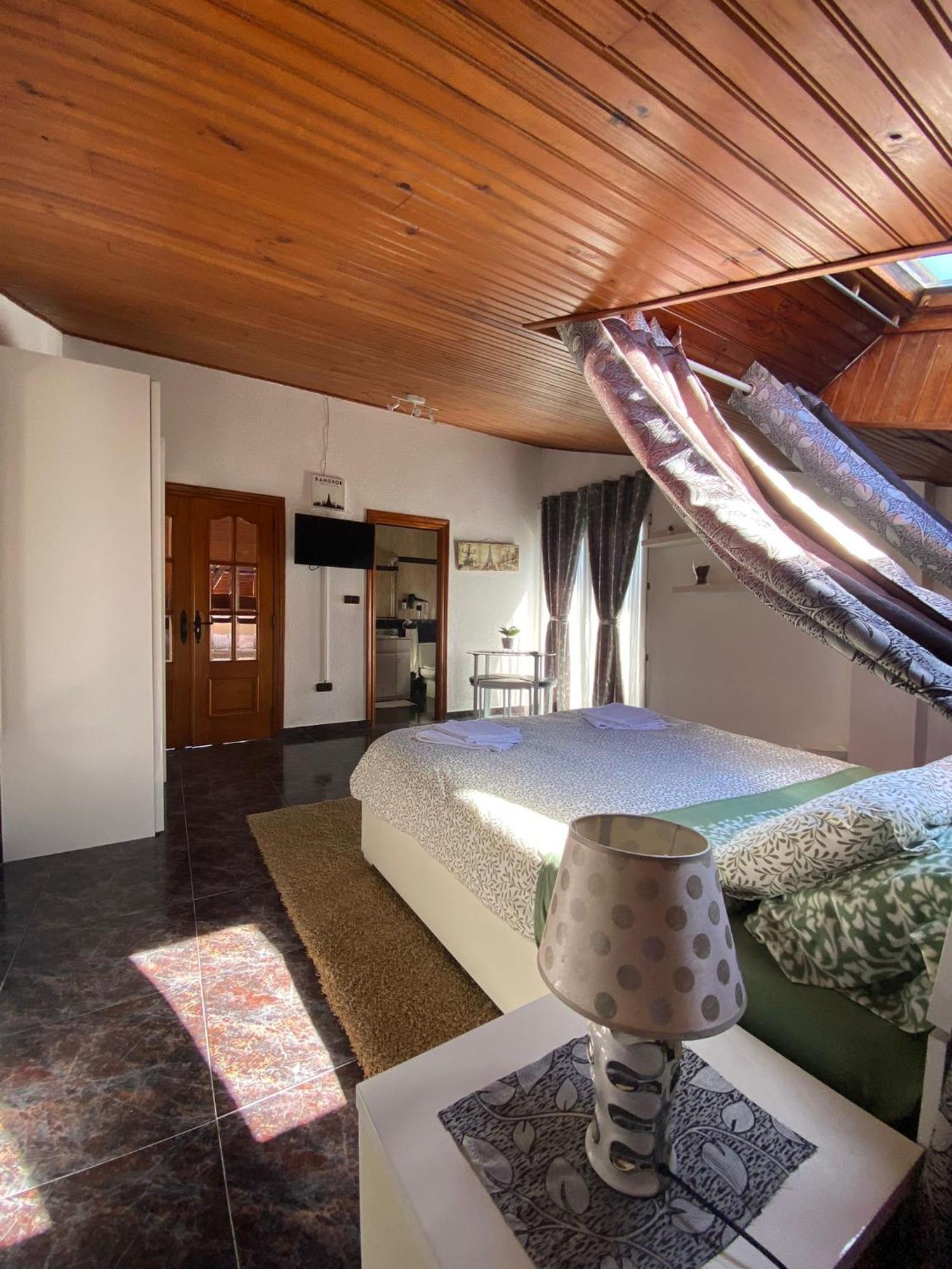 Hotel Jmca à Castro Urdiales Extérieur photo